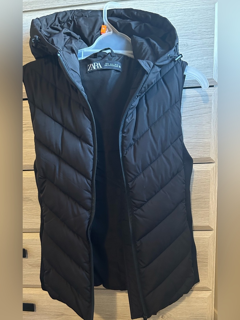 Zara Sleeveless Quilted Hooded Puffer Vest - Black